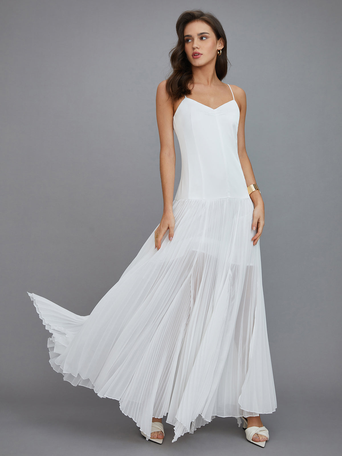 Robe longue de vacances semi-transparente