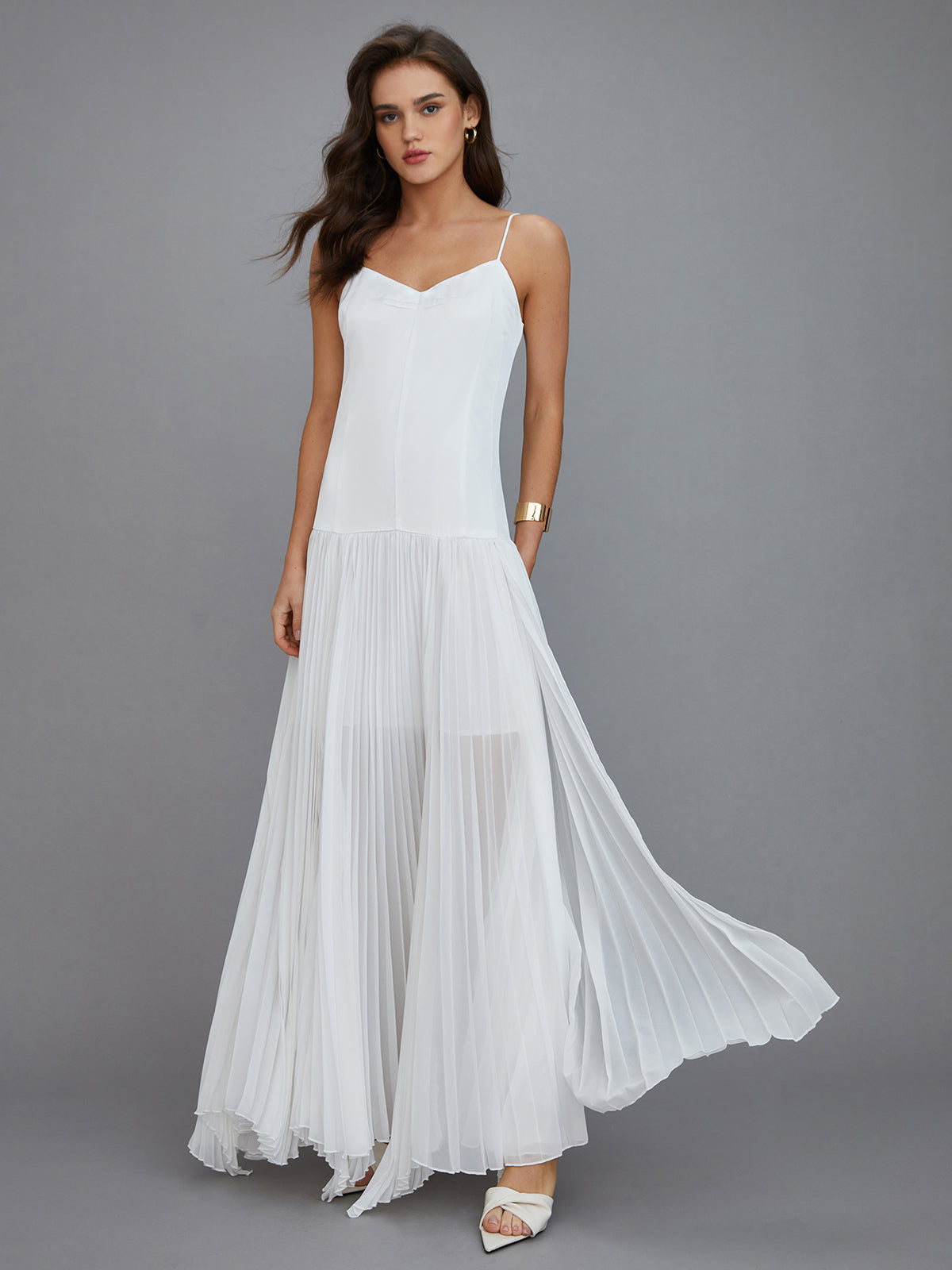 Robe longue de vacances semi-transparente