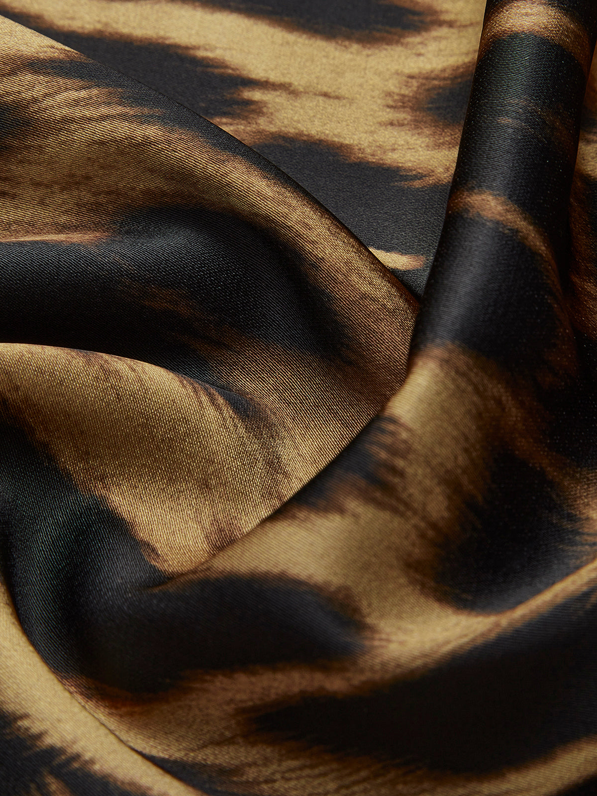 Jupe longue moulante à imprimé léopard