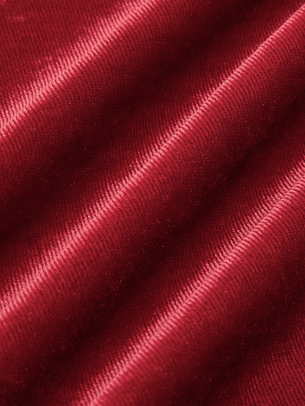 Robe en velours nouée à col montant