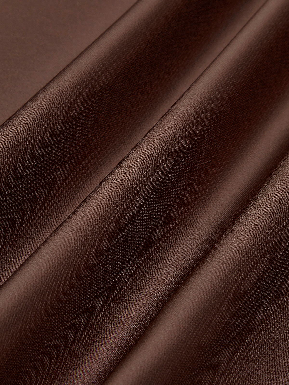 Robe moulante sexy à découpes