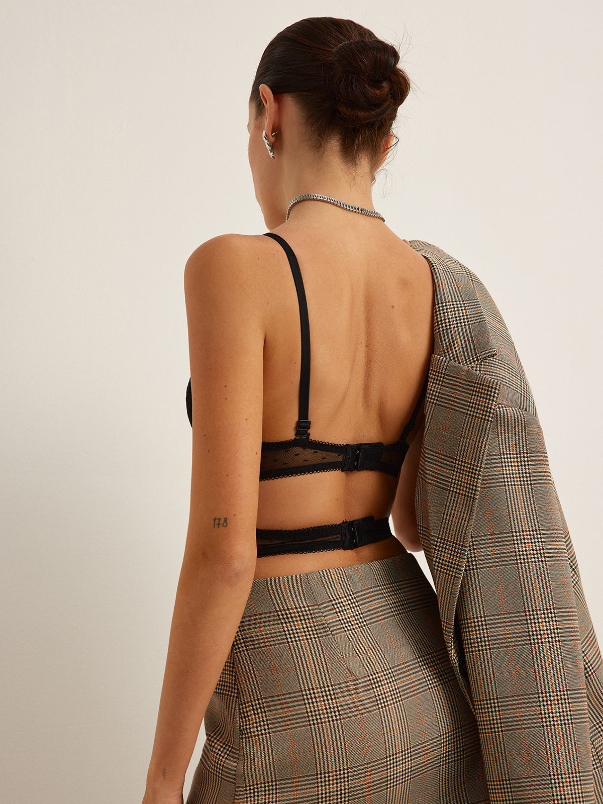 Corset court en dentelle transparente