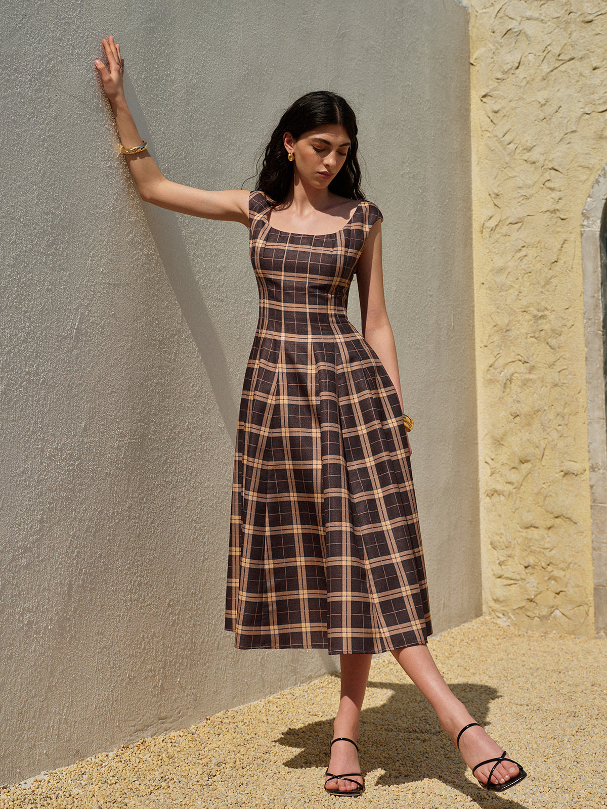 Square Neck Sleeveless Pleated Plaid Dress