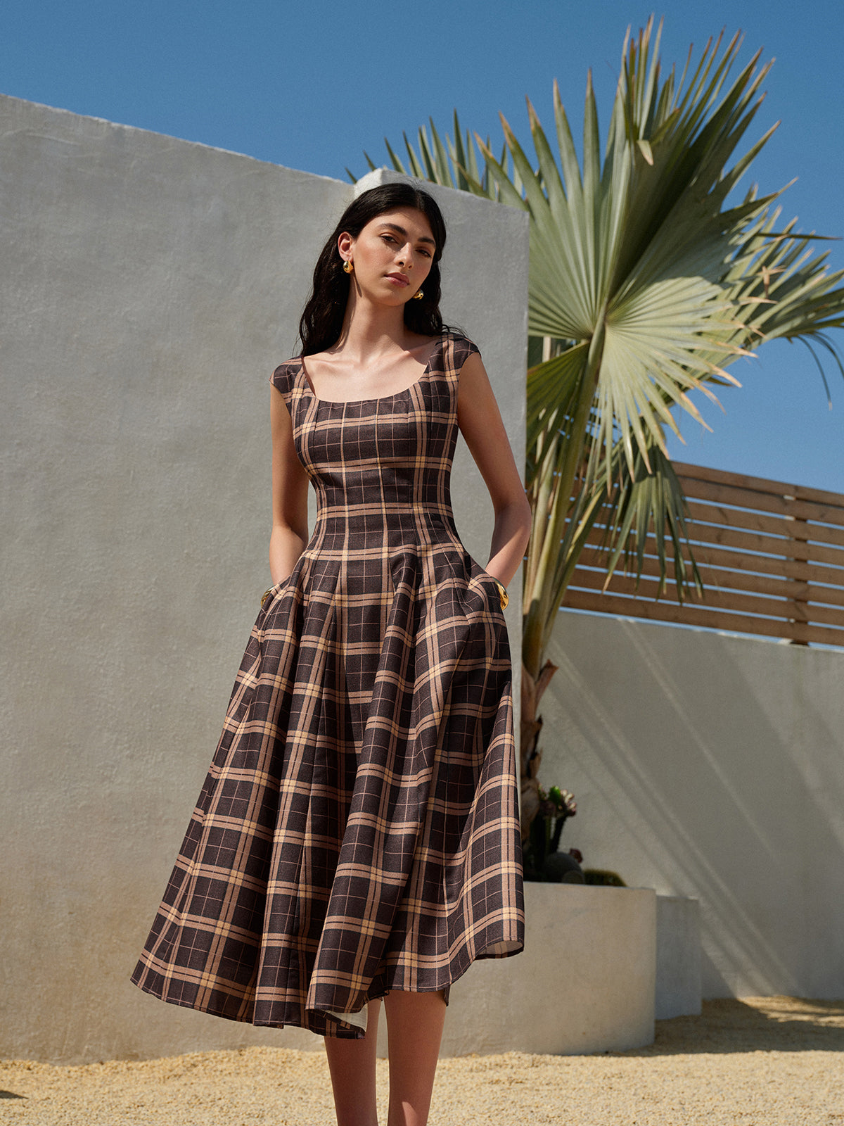 Square Neck Sleeveless Pleated Plaid Dress