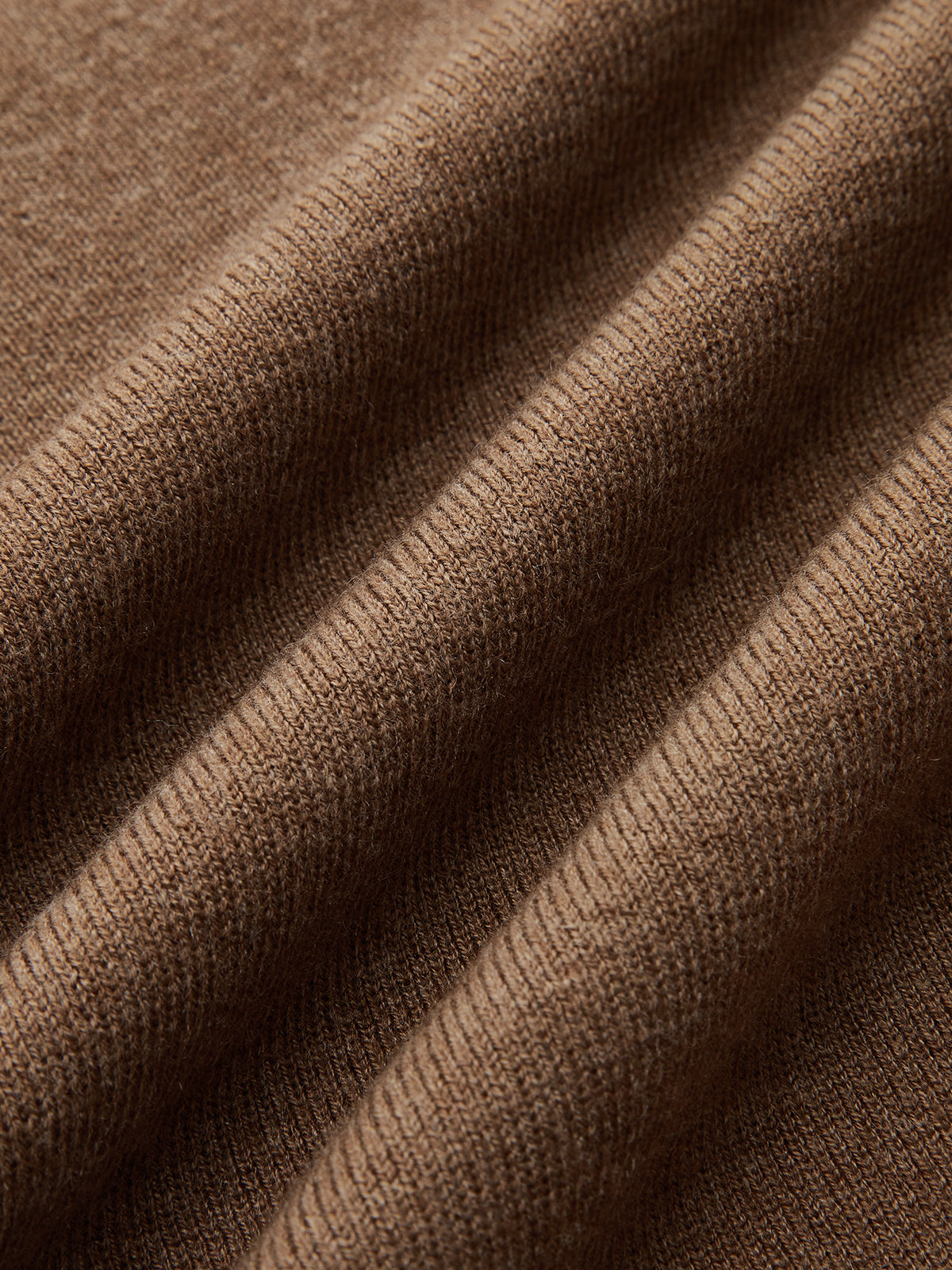 Strickrock aus Wollmischung mit Raffung und seitlicher Knopfleiste