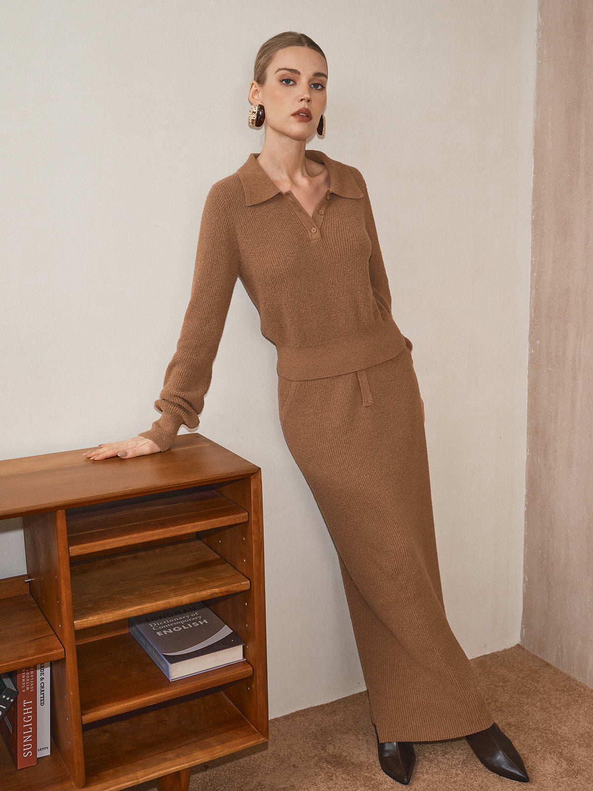 Strickrock mit Knopfdetails und mittelhohem Bund