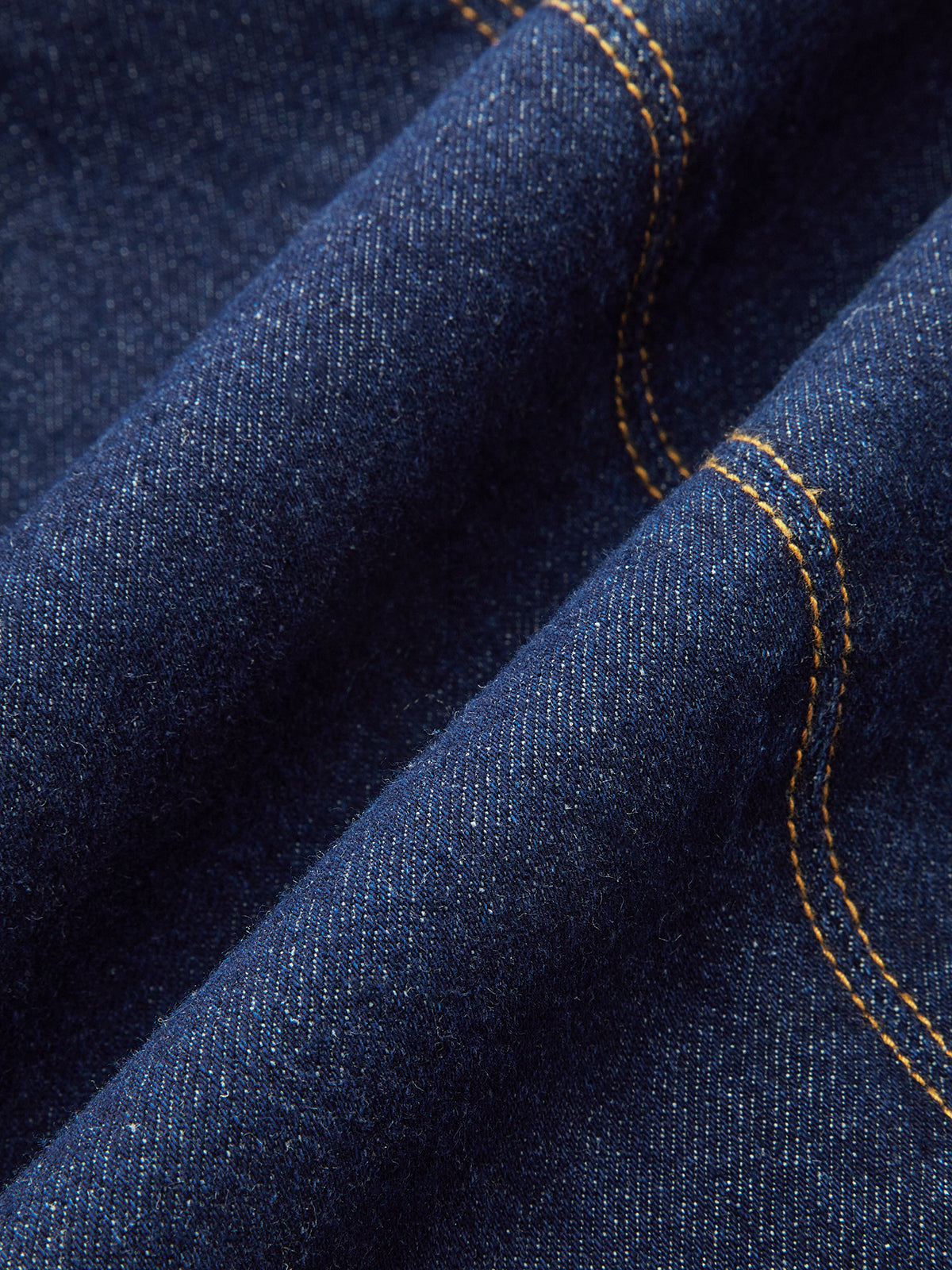 Jeanshemdkleid mit Gürtel