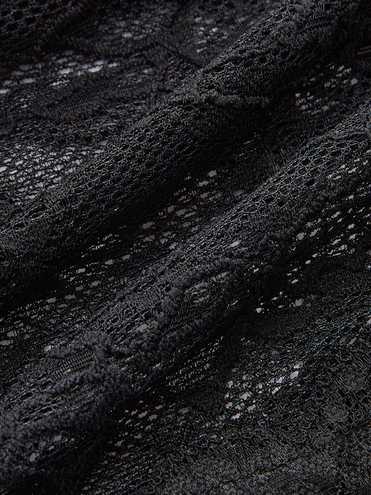 Haut dos nu en dentelle