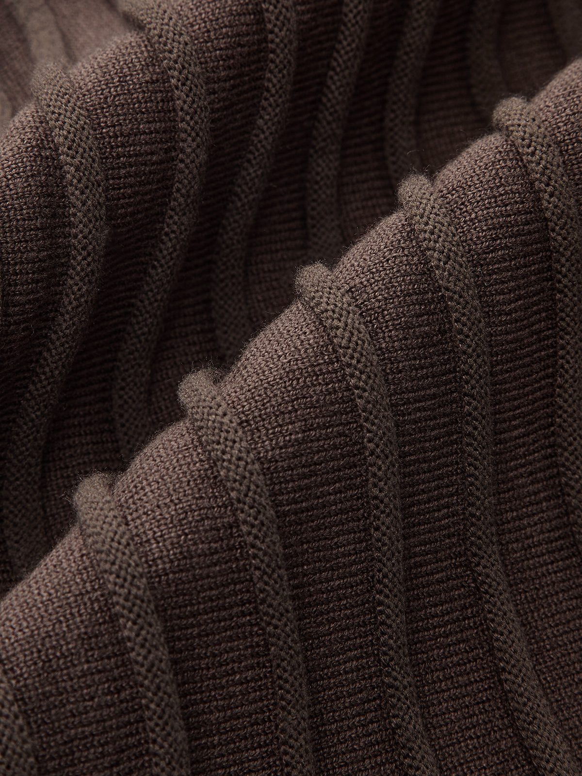 Meerjungfrauen-Midirock mit Struktur und Rippstrick