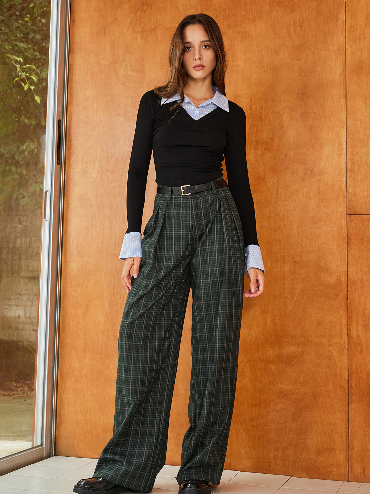 Pantalon à carreaux vintage à jambes larges et ceinture
